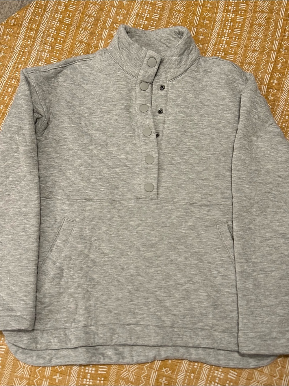 Eddie Bauer Light Gray Snap-Button Quilted Pull Over